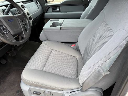 Used 2012 Ford F150 XLT w/ XLT Chrome Pkg image 13