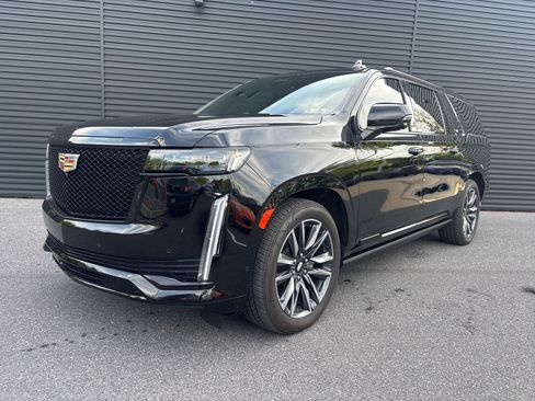 Used 2021 Cadillac Escalade ESV Sport w/ Driver Assist Tech Package AWD/4WD image 1