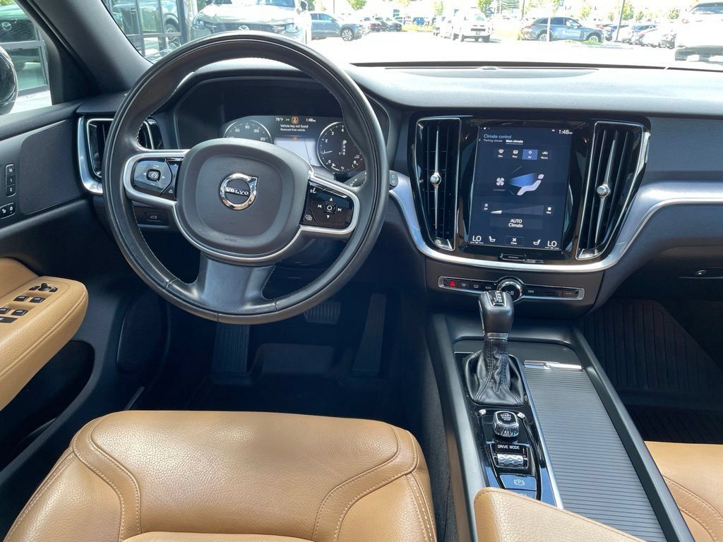 Used 2020 Volvo V60 T5 Cross Country w/ Protection Package Premier AWD/4WD image 19