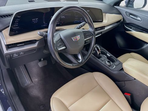 Used 2024 Cadillac XT4 Luxury FWD image 23