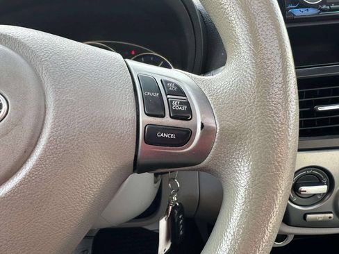 Used 2012 Subaru Forester 2.5X Premium w/ Popular Pkg 3 AWD/4WD image 24
