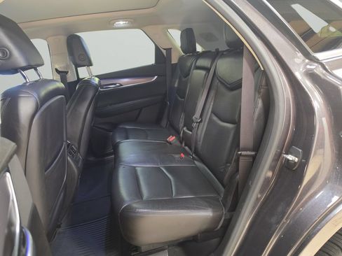 Used 2017 Cadillac XT5 Premium Luxury AWD/4WD image 14