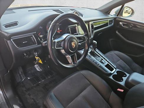 Used 2015 Porsche Macan S AWD/4WD image 13