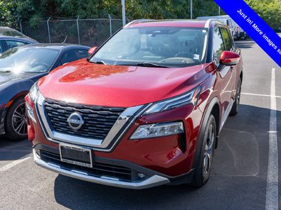 Used 2022 Nissan Rogue Platinum w/ Head-Up Display Package