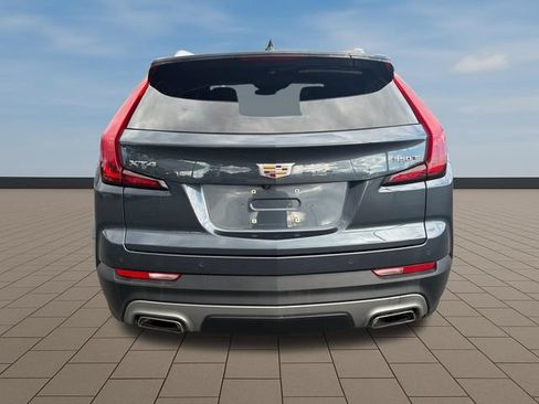 Used 2020 Cadillac XT4 Premium Luxury w/ Cold Weather Package FWD image 6