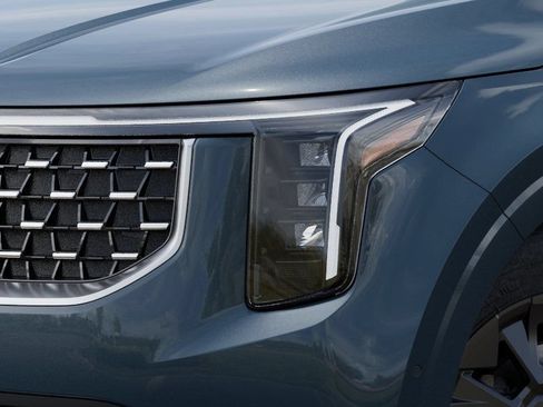New 2026 Kia Carnival SX FWD image 11