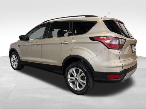 Used 2018 Ford Escape SE AWD/4WD image 3