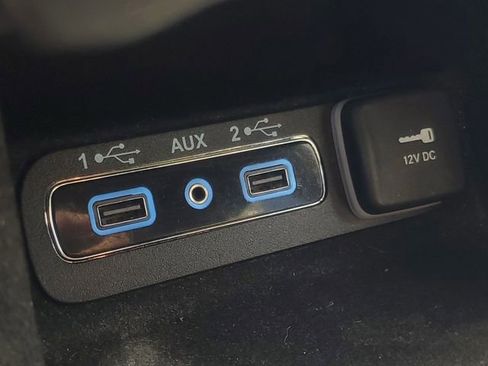 Used 2019 Jeep Grand Cherokee Limited image 29