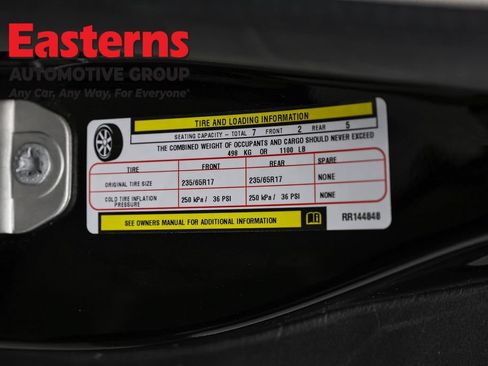 Used 2024 Chrysler Pacifica Limited FWD image 34