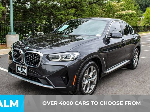 Used 2024 BMW X4 xDrive30i w/ Parking Assistance Package AWD/4WD image 2