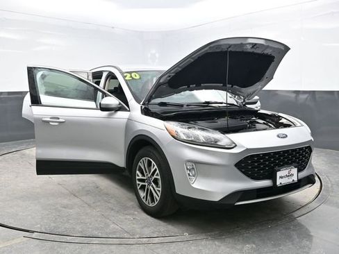 Used 2020 Ford Escape SEL image 34