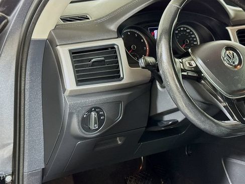 Used 2019 Volkswagen Atlas SE AWD/4WD image 8