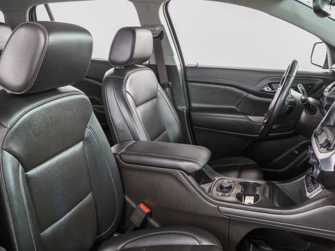Used 2023 GMC Acadia SLT w/ Technology Package FWD image 28