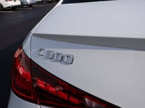 Used 2025 Mercedes-Benz C 300 4MATIC Sedan image 29