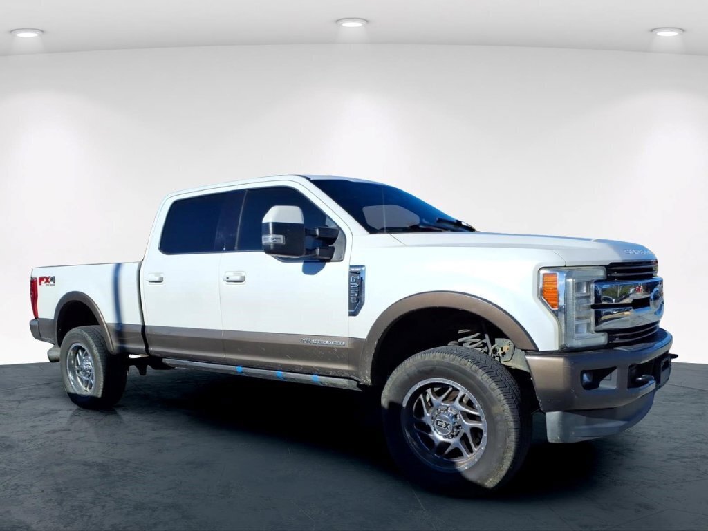 Used 2017 Ford F250 King Ranch w/ King Ranch Ultimate Package AWD/4WD image 13