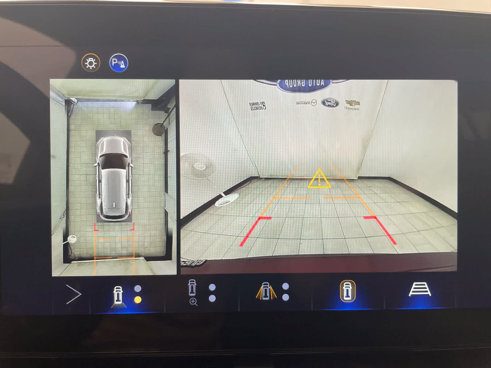 New 2026 Chevrolet Equinox LT w/ Safety and Technology Package AWD/4WD image 5