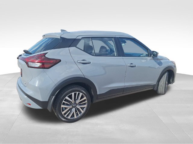 Certified 2024 Nissan Kicks SV FWD image 8