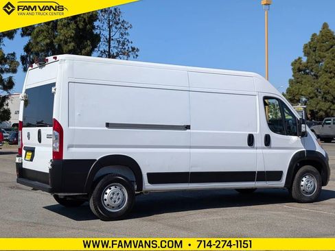 Used 2023 RAM ProMaster 2500 FWD image 7