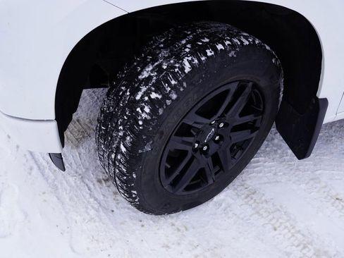 Certified 2023 Chevrolet Silverado 1500 Custom image 14