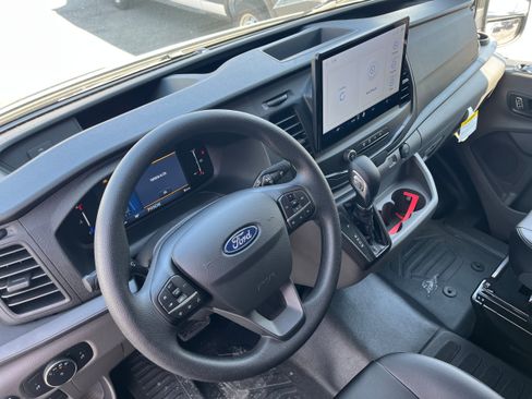 New 2026 Ford Transit 250 148 Medium Roof image 7