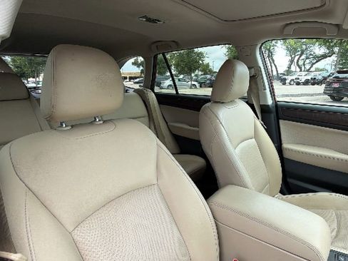 Used 2015 Subaru Outback 2.5i Limited AWD/4WD image 40