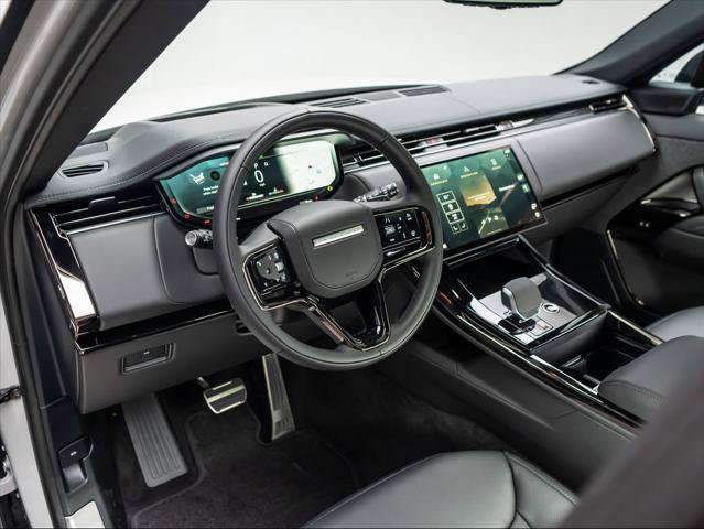 New 2026 Land Rover Range Rover Sport Dynamic SE AWD/4WD image 16