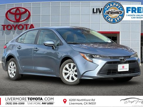 Used 2023 Toyota Corolla LE FWD image 1