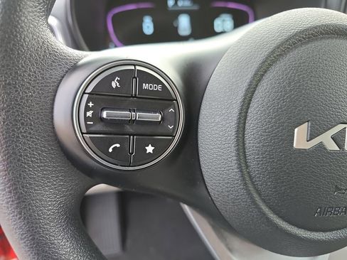 Used 2024 Kia Soul LX w/ Option Group 015 image 19