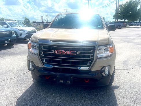 Used 2021 GMC Canyon AT4 AWD/4WD image 2