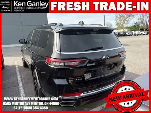 Used 2021 Jeep Grand Cherokee L Overland w/ Luxury Tech Group IV AWD/4WD image 8