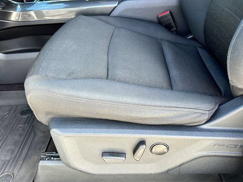 Used 2023 Ford F150 XLT w/ Equipment Group 302A High RWD image 16