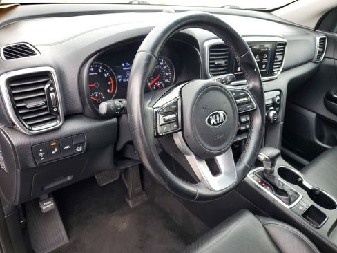 Used 2020 Kia Sportage EX FWD image 11