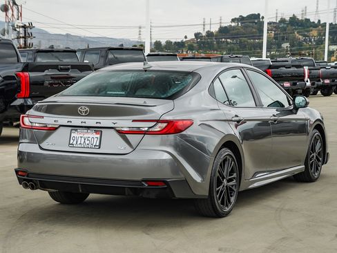Certified 2025 Toyota Camry SE w/ Convenience Package FWD image 7