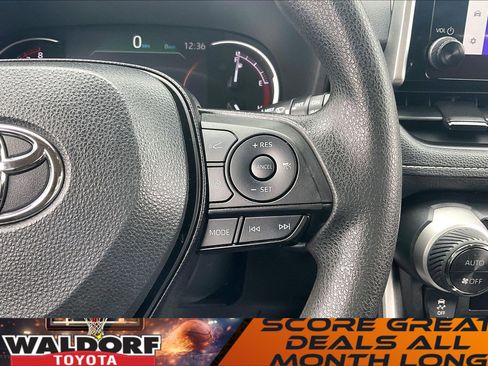 Used 2024 Toyota RAV4 XLE image 24