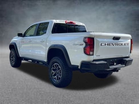 Used 2025 Chevrolet Colorado ZR2 w/ Technology Package image 22