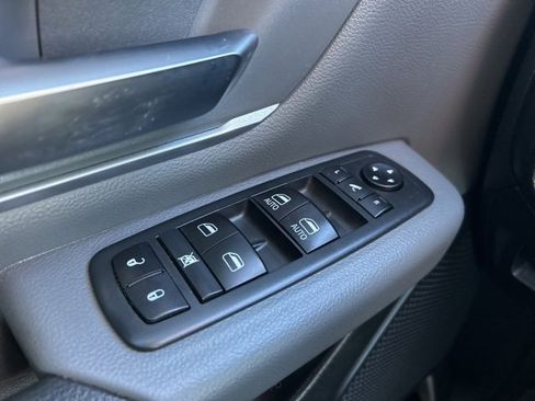 Used 2020 RAM 1500 Lone Star image 14