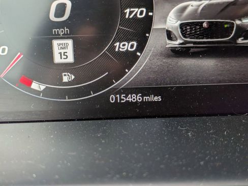 Used 2023 Jaguar F-TYPE Coupe image 26