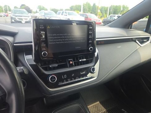 Used 2019 Toyota Corolla SE FWD image 14