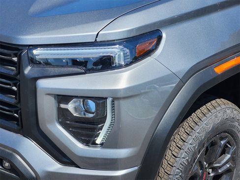 New 2025 GMC Canyon Elevation w/ Convenience Package image 5