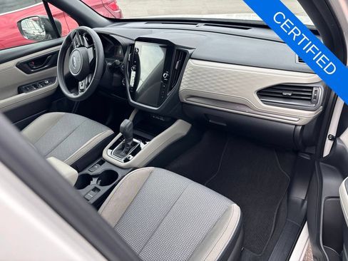 Used 2025 Subaru Forester Premium AWD/4WD image 10