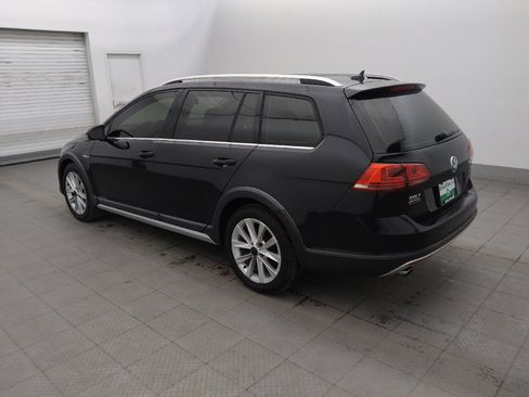 Used 2017 Volkswagen Golf Alltrack S AWD/4WD image 3