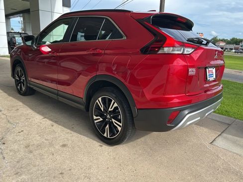 Used 2024 Mitsubishi Eclipse Cross AWD image 5