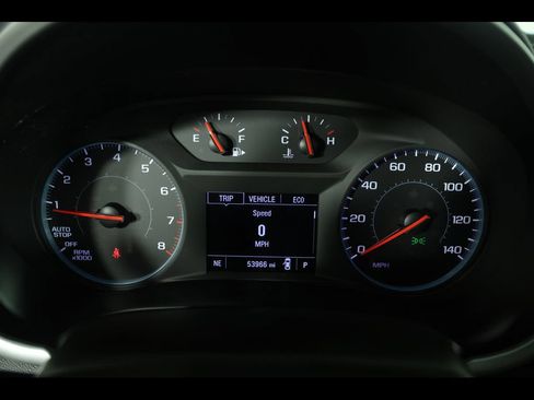 Used 2023 Chevrolet Malibu LT FWD image 23