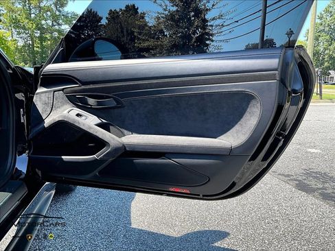 Used 2019 Porsche 911 GT2 RS RWD image 20