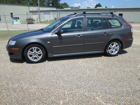 Used 2007 Saab 9-3 2.0T FWD image 2