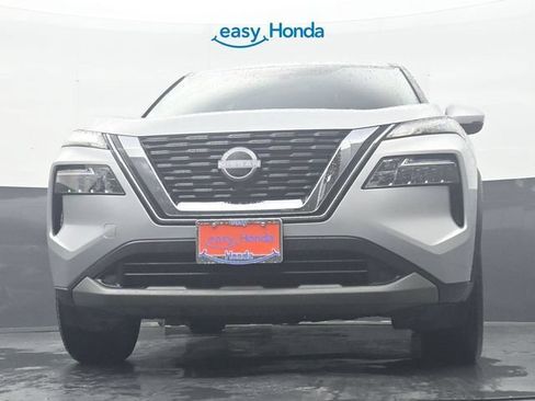 Used 2022 Nissan Rogue SV FWD image 27