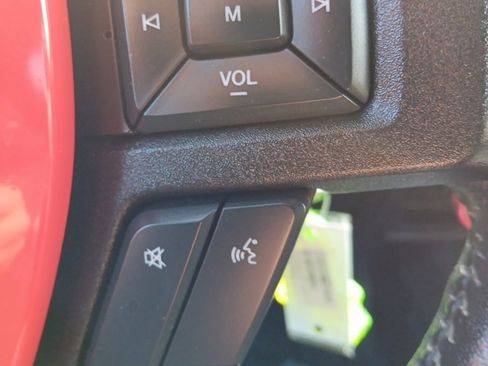 Used 2018 Ford F150 XLT w/ Equipment Group 302A Luxury image 13