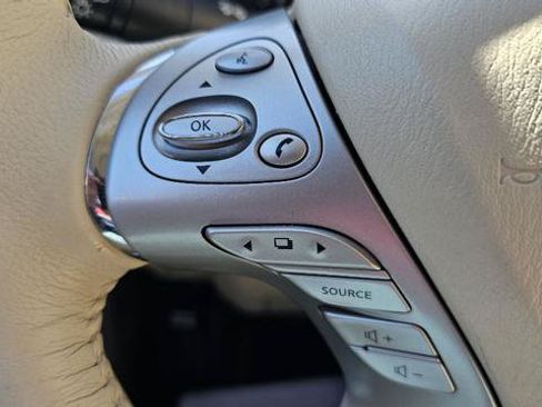 Used 2017 Nissan Murano SL w/ SL Technology Package AWD/4WD image 19