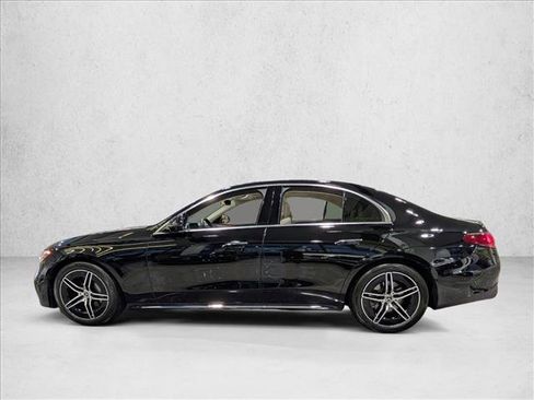 Used 2026 Mercedes-Benz E 350 Sedan image 9