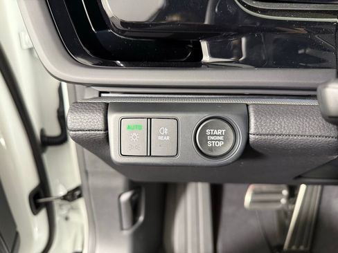 New 2025 Porsche Panamera image 31